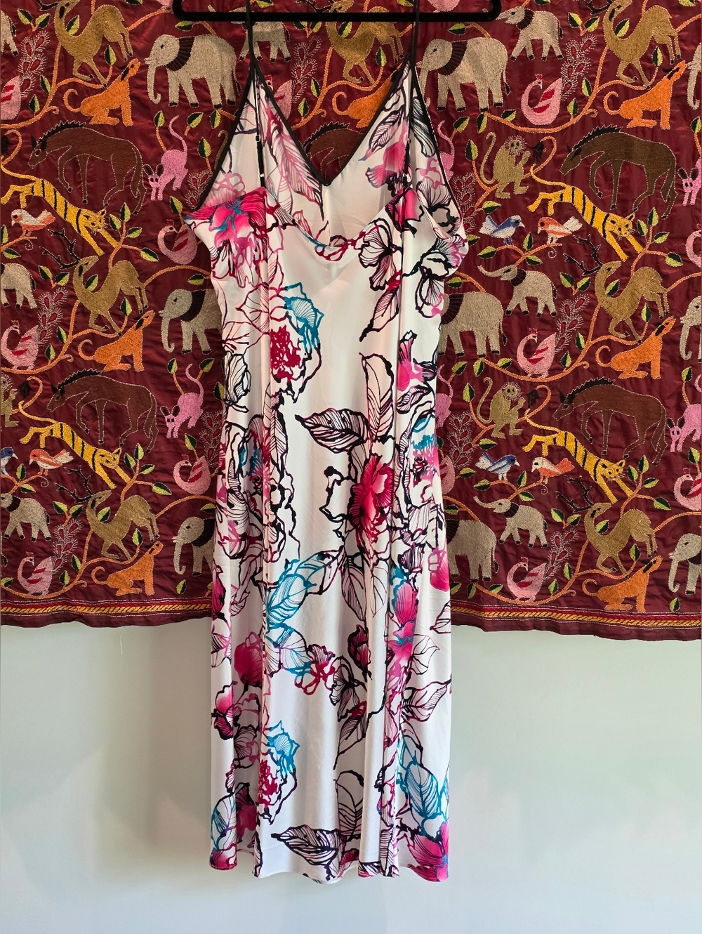 Natori Robe & Slip - Picture 3 of 10